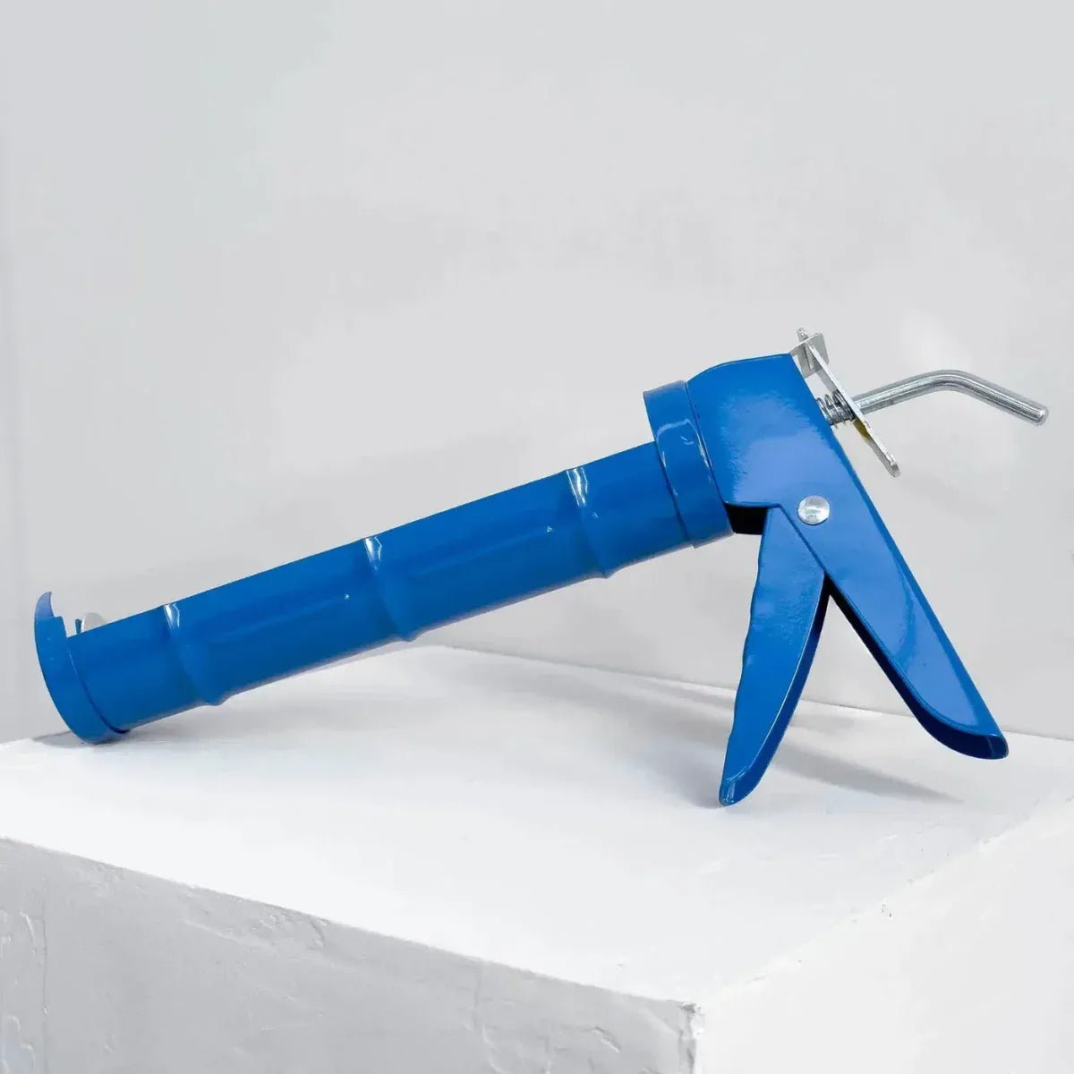 Caulking Gun - Aeki